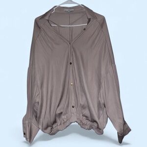 FATE Women’s Taupe Baxter Button Front Relaxed Fit Top with Elastic Hem Sz-S